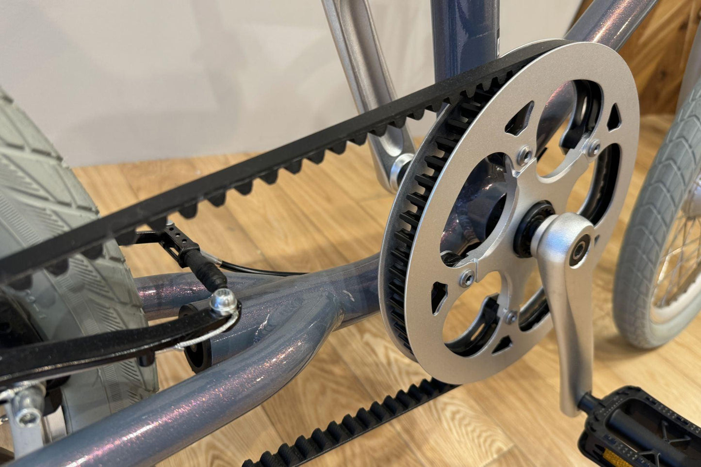 電動アシスト自転車 COOZY (VIOLET SAPPHIRE)オンライン数量限定 wimo三周年記念色
