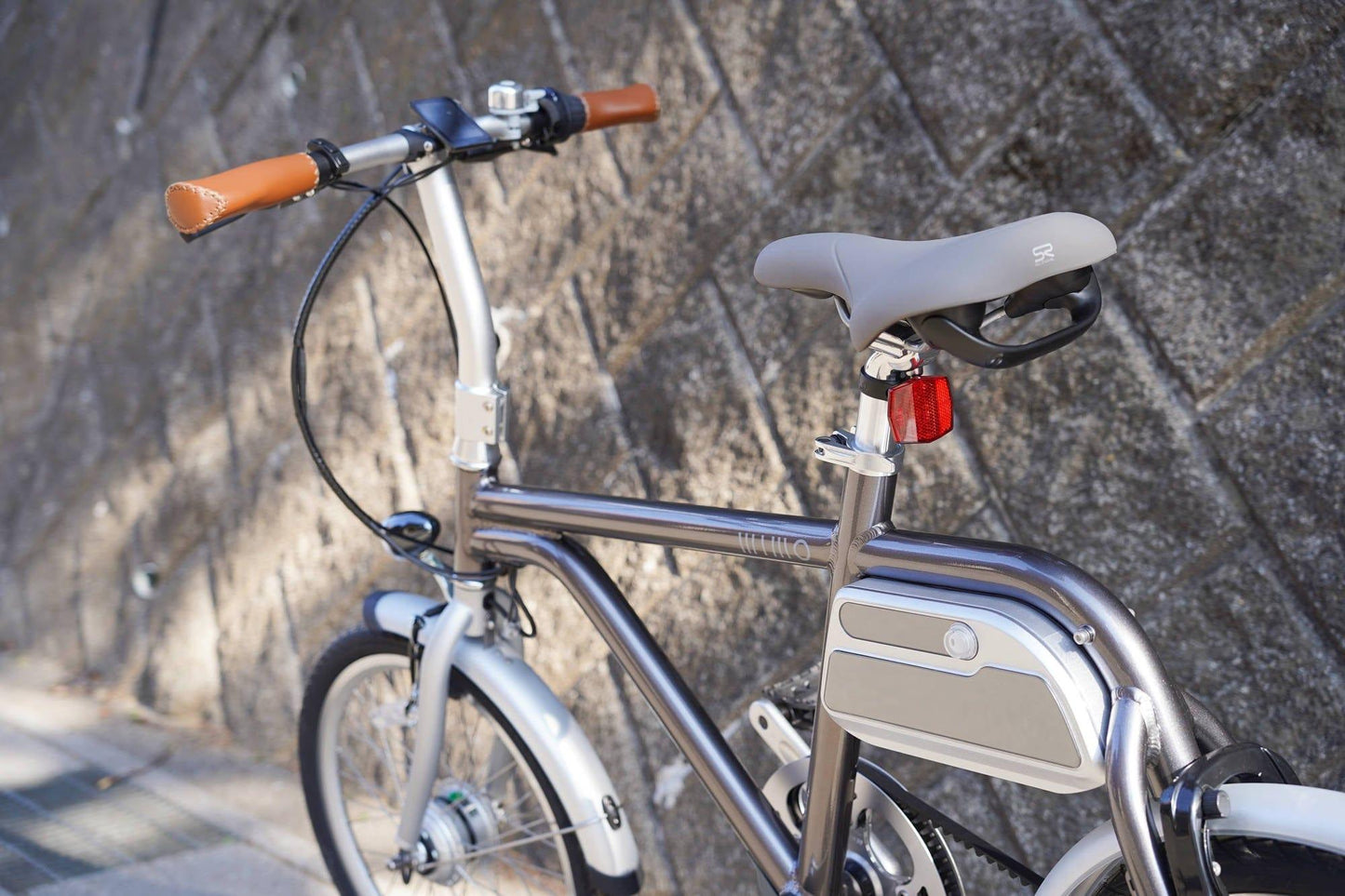 電動アシスト自転車 COOZY (GREY DIAMOND)限定 レザー版 - wimo online store - オシャレ電動自転車 - 最軽量級子供自転車