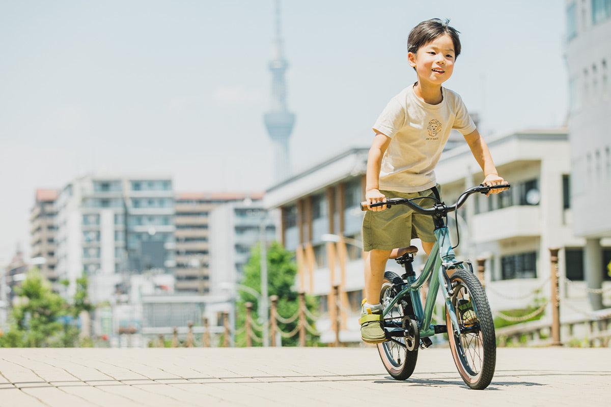 子供自転車 wimo kids 20 (Kale / ケール)| 6-9才 | 110-145cm | 8.35kg |内装3段変速 - wimo online store - オシャレ電動自転車 - 最軽量級子供自転車