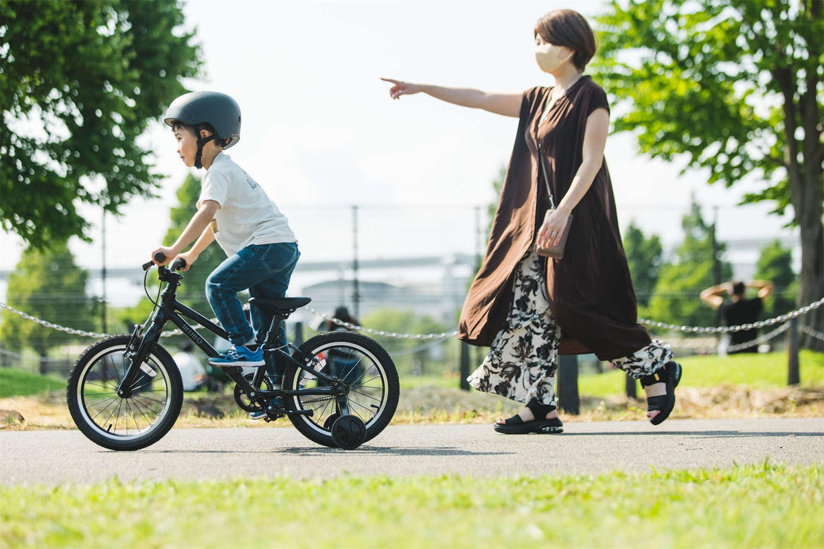 子供自転車 wimo kids 16 (Goma / ゴマ）| 3.5-6才 | 100-135cm | 6.45