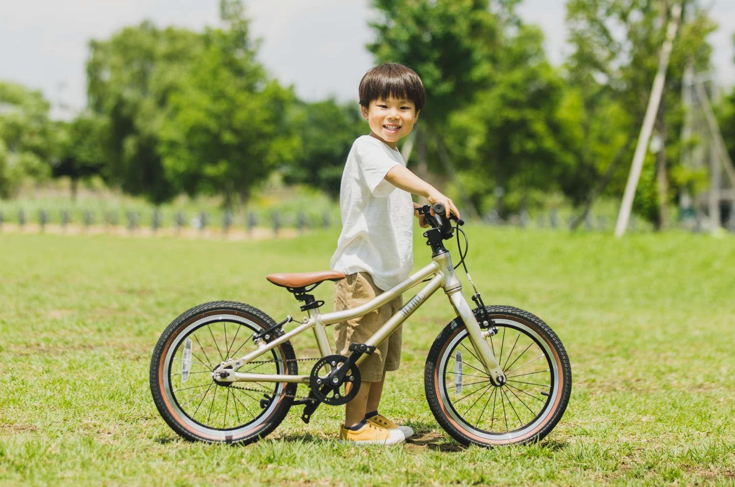 子供自転車 wimo kids 16 (Mugi / ムギ)| 3.5-6才 | 100-135cm | 6.45kg | - wimo online store - オシャレ電動自転車 - 最軽量級子供自転車