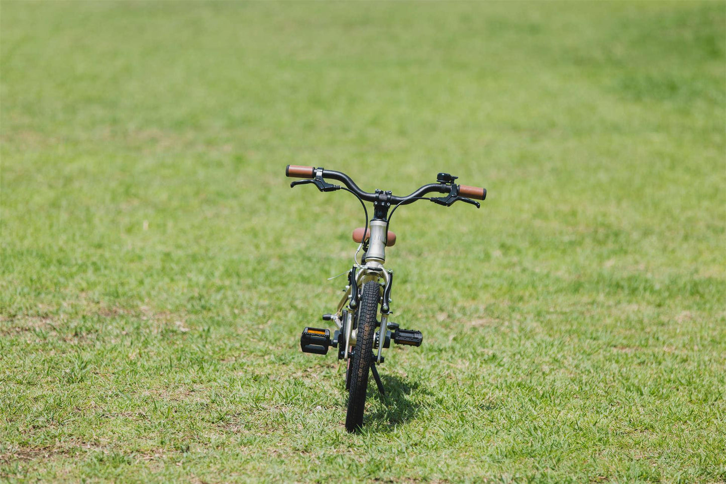 子供自転車 wimo kids 16 (Mugi / ムギ)| 3.5-6才 | 100-135cm | 6.45kg | - wimo online store - オシャレ電動自転車 - 最軽量級子供自転車