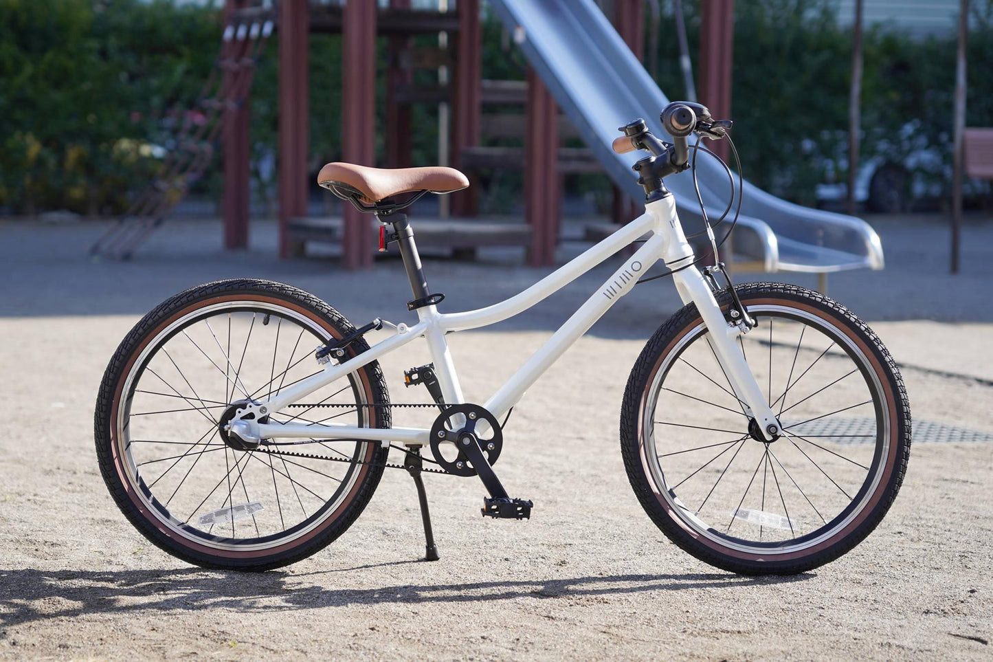 子供自転車 wimo kids 20 (Daikon / ダイコン)| 6-9才 | 110-145cm | 8.35kg |内装3段変速 - wimo online store - オシャレ電動自転車 - 最軽量級子供自転車