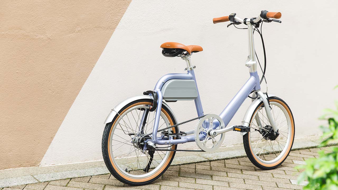 電動アシスト自転車｜ラクに乗れる！軽量＆メンテナンスフリー COOZY