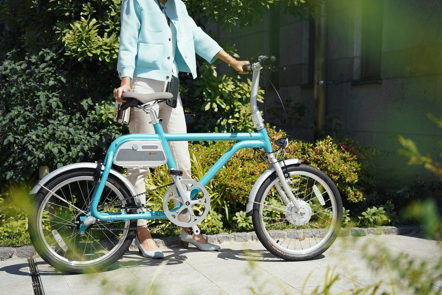 電動アシスト自転車 COOZY （EMERALD GREEN）限定　レザー版 - wimo online store - オシャレ電動自転車 - 最軽量級子供自転車