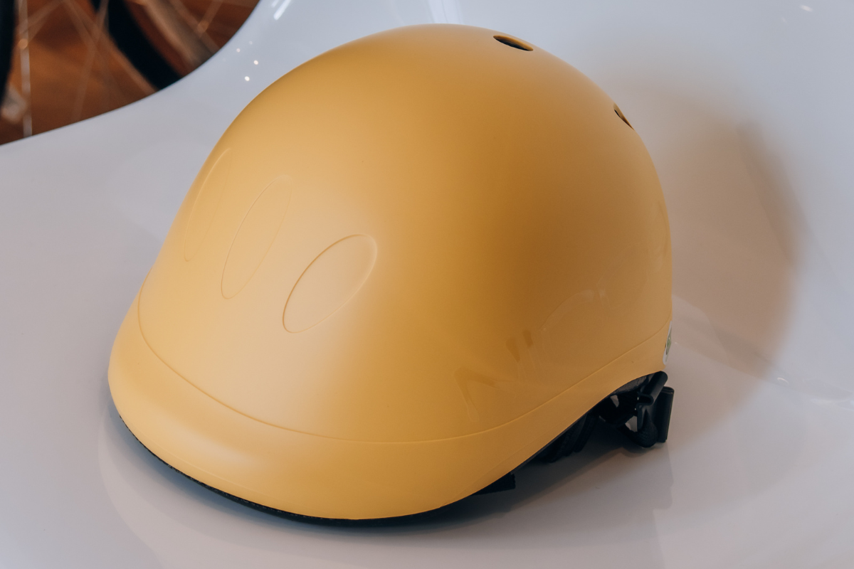 キッズヘルメットby nicco｜子供用自転車ヘルメット｜マットマスタード