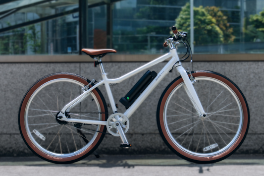 URBAN BELT 650（White）｜電動クロスバイク